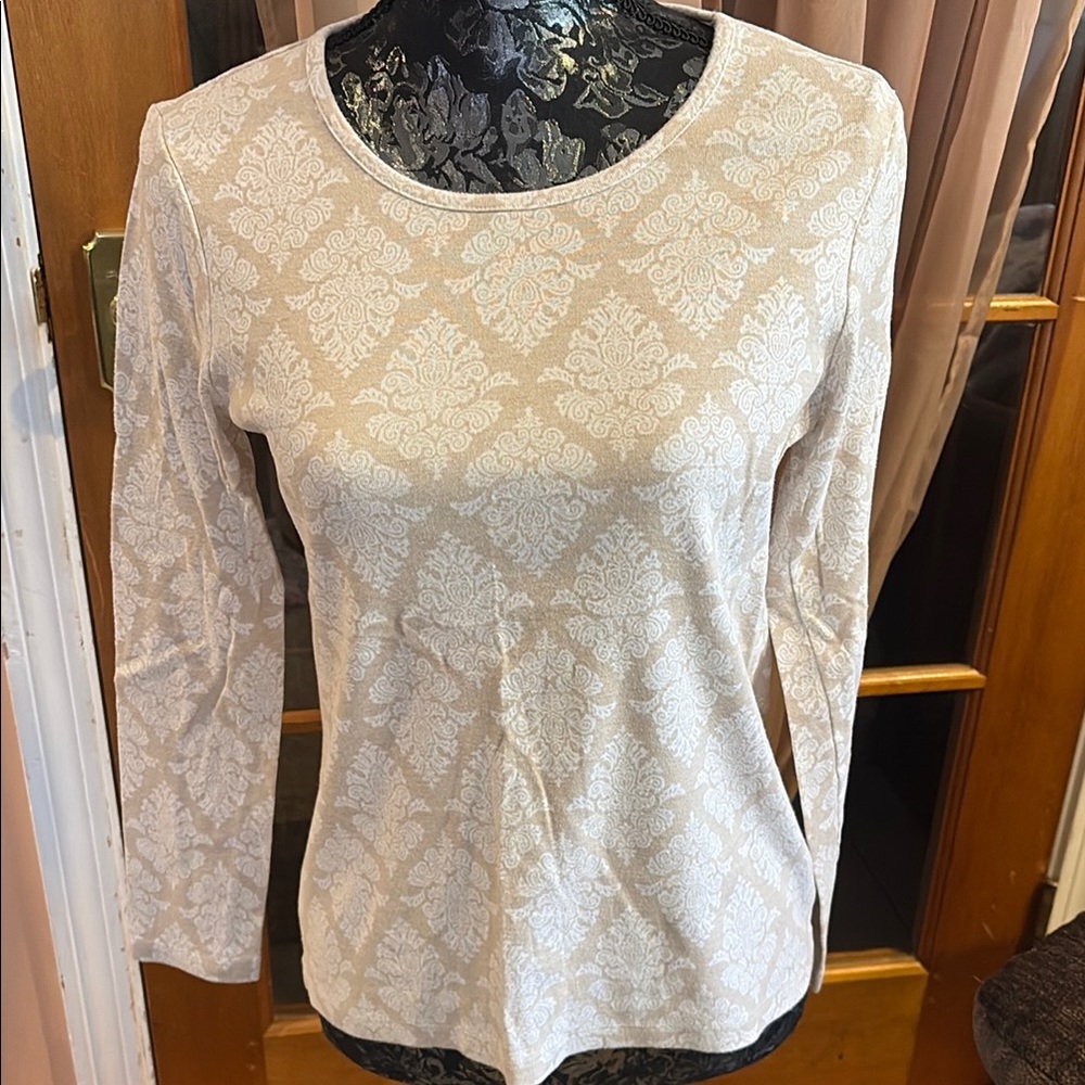 LAST CALL!! White Stag Elegant Cream Patterned Women's Top, M